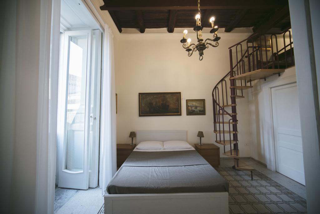 Area Angioina Suites Νάπολη Εξωτερικό φωτογραφία