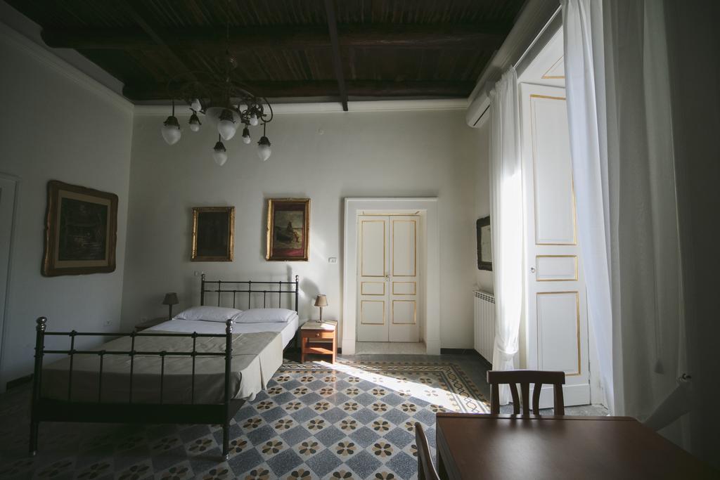 Area Angioina Suites Νάπολη Εξωτερικό φωτογραφία