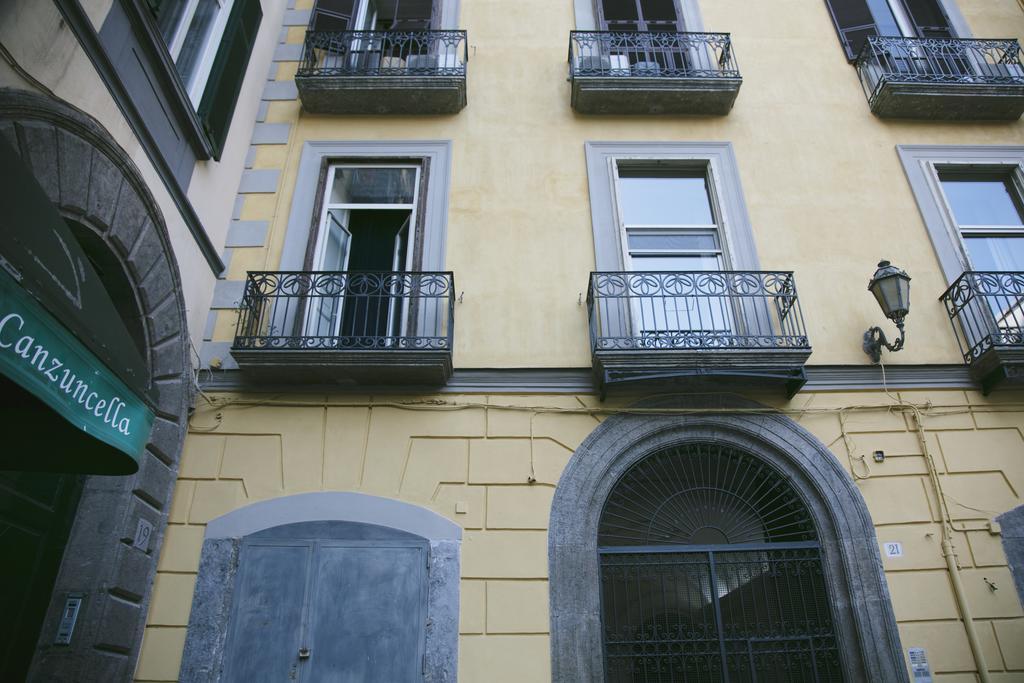 Area Angioina Suites Νάπολη Εξωτερικό φωτογραφία